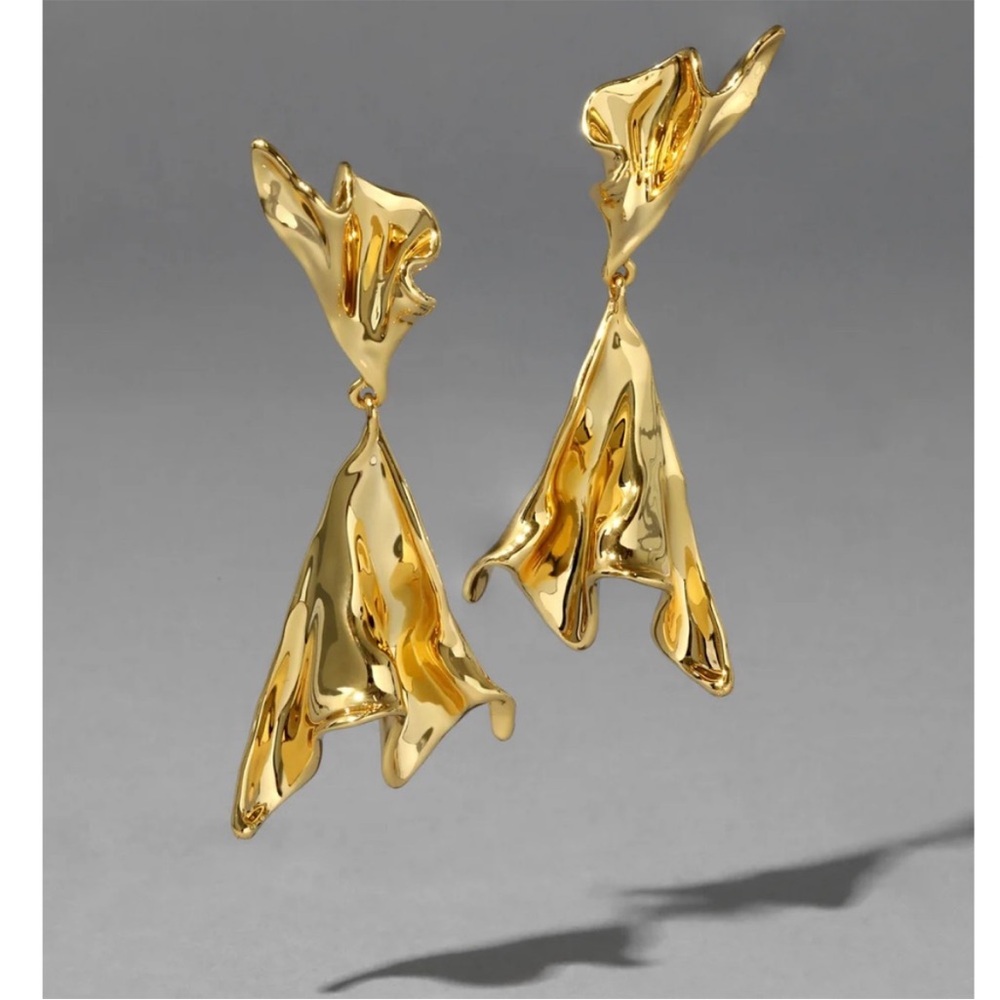 ALEXIS BITTAR •NEW Gold Ruffled Draped Liquid Metal Hinged Post Earrings-on card